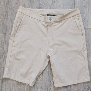 55🤎 Lululemon Men’s Stretch Shorts 🤎